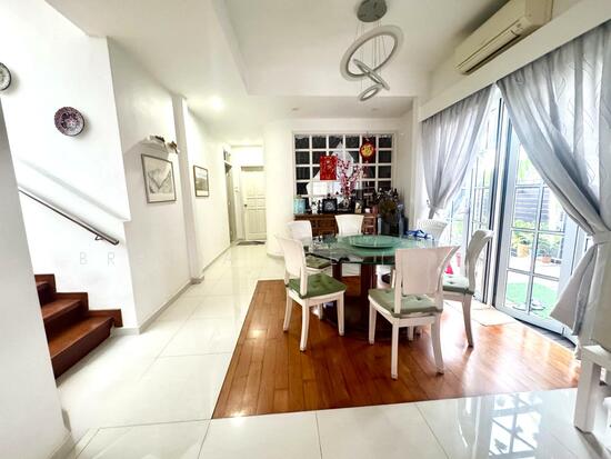 Bukit Timah ✧ Freehold Semi-Detached ✧ Mins to Good Schools photo 5