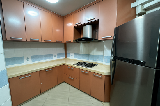 656C Jurong West Street 61 photo 3