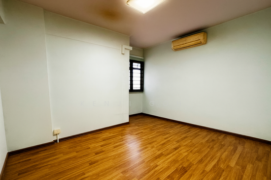 656C Jurong West Street 61 photo 5