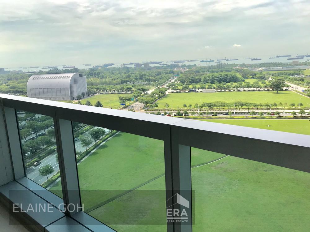 MARINA BAY RESIDENCES photo 4