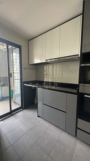 HARBOUR VIEW TOWERS photo 6