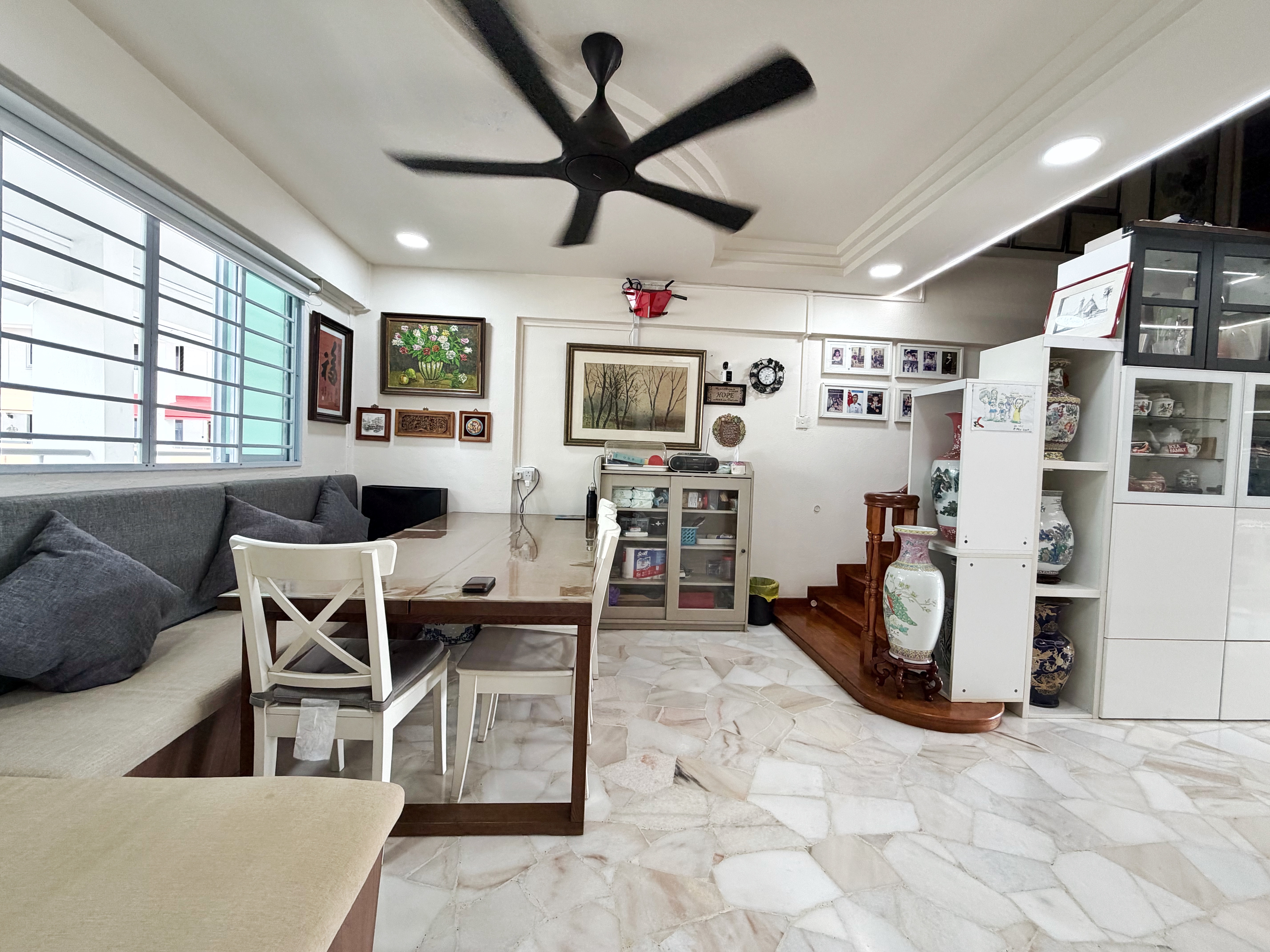 522 HOUGANG AVENUE 6 image 1 of 10