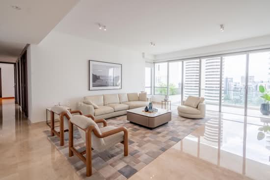 DRAYCOTT EIGHT