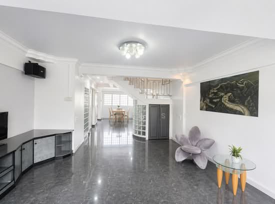 146 TAMPINES AVENUE 5 photo 6