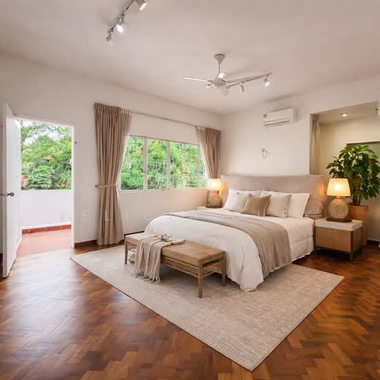 Charming Modern Black & White 2 Storeys GCB - Leedon Park photo 6