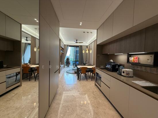 THE AVENIR photo 3