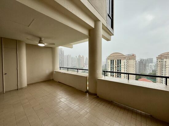 THE COLONNADE photo 5