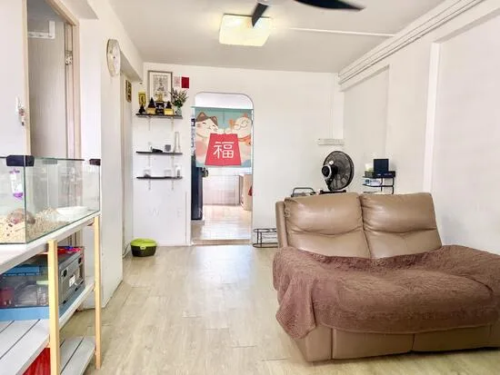 410 Tampines Street 41 image 1 of 8