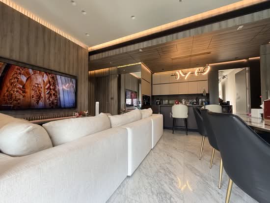 SLOANE RESIDENCES photo 5