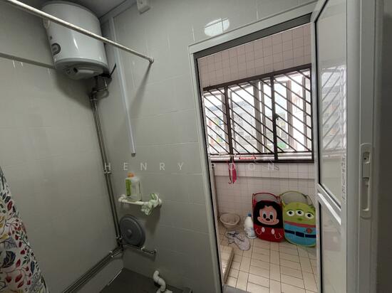 430 TAMPINES STREET 41 photo 6