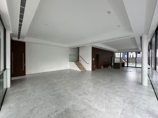 Jalan Jarak photo 2
