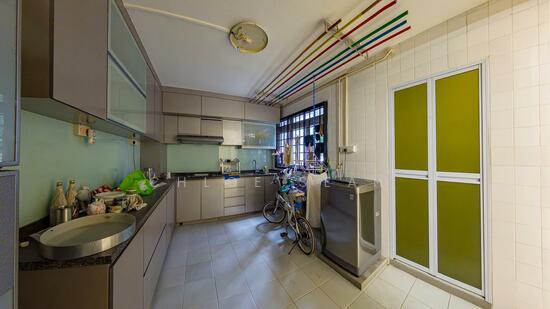 550 PASIR RIS STREET 51 photo 4