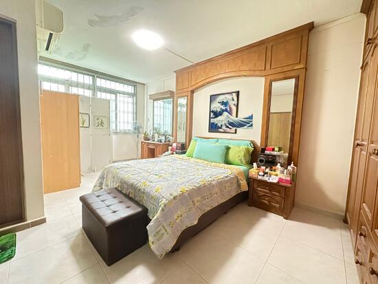 160 Yung Ping Road photo 6