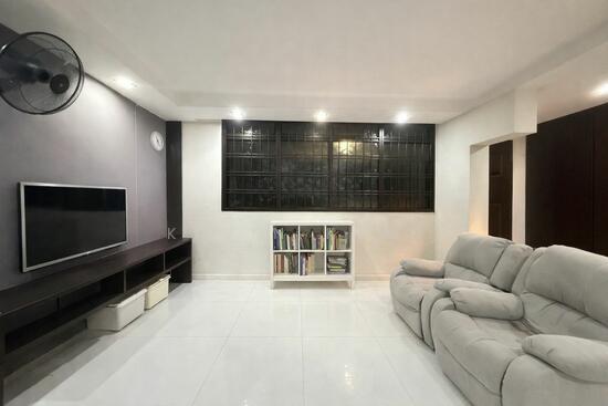 142 BEDOK RESERVOIR ROAD photo 3