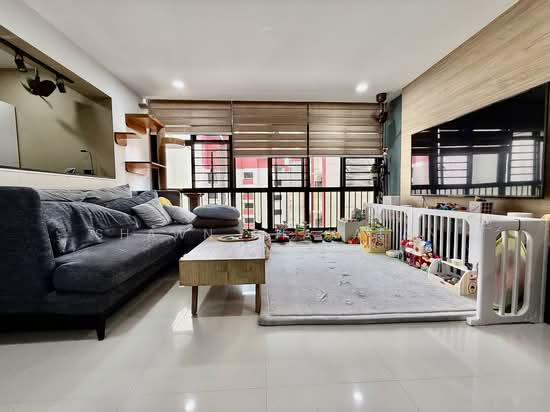 155 RIVERVALE CRESCENT