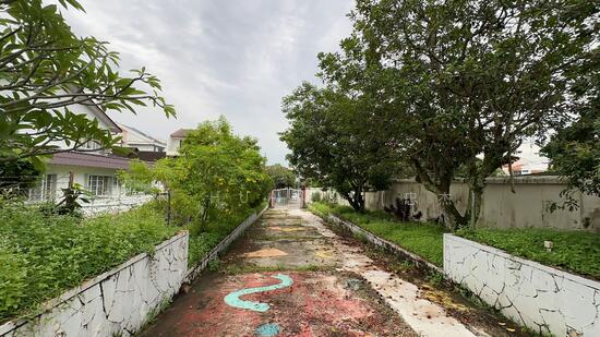 Hillside Drive photo 3