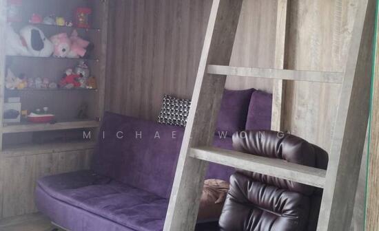 STRATUM photo 4
