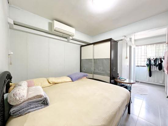 487C TAMPINES STREET 45 photo 6