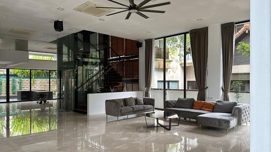 Merryn Road image 1 of 6