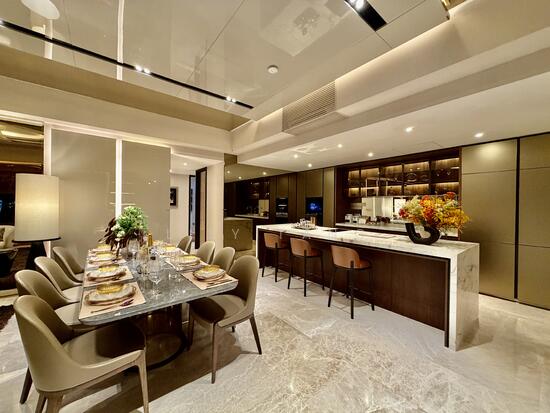 NEWPORT RESIDENCES photo 3