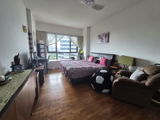 THE INTERLACE photo 3