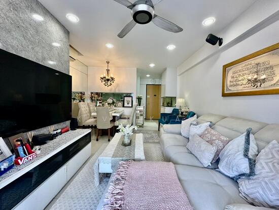 519C TAMPINES CENTRAL 8 image 1 of 4