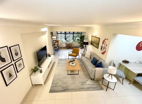 11 MARSILING DRIVE image 1 of 10