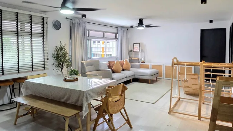 Blk 761 CHOA CHU KANG NTH 5 image 1 of 3