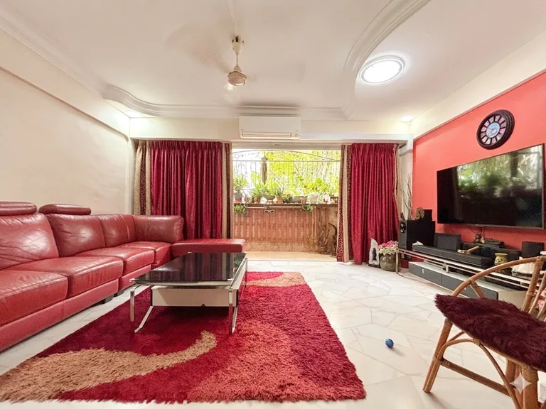 Blk 318 SERANGOON AVE 2 image 1 of 9