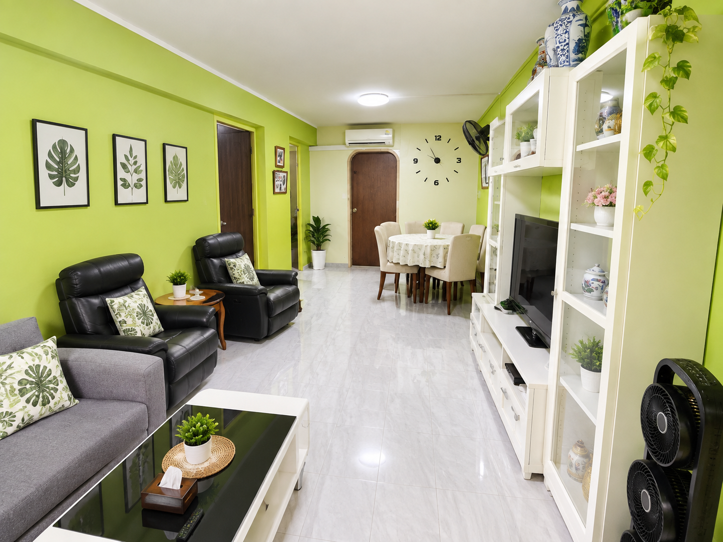 Blk 644 HOUGANG AVE 8 photo 3