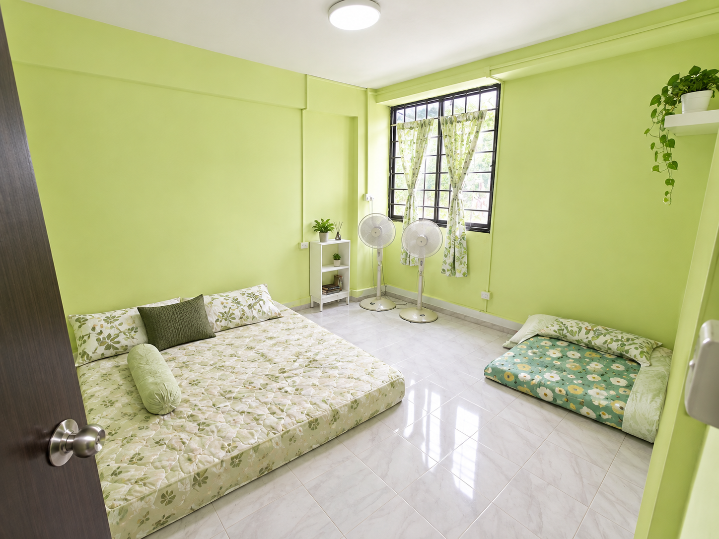 Blk 644 HOUGANG AVE 8 photo 5