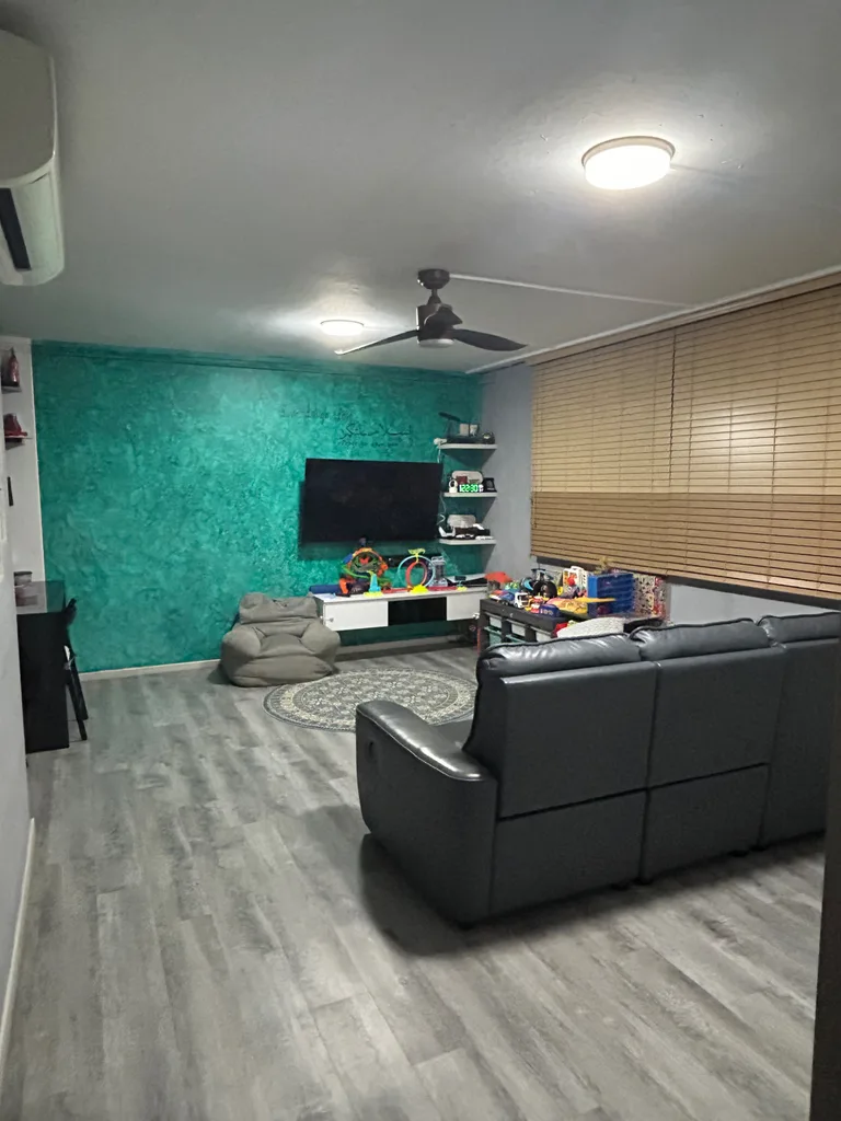 Blk 344 UBI AVE 1 image 1 of 9