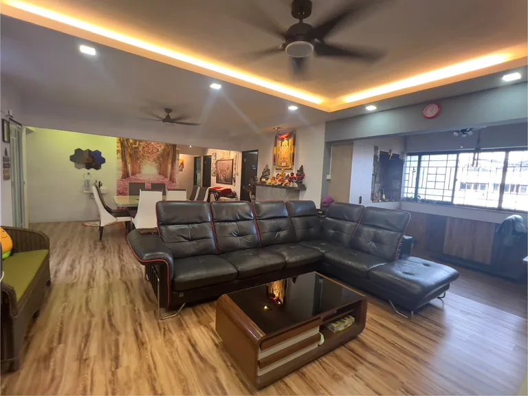 Blk 288 TAMPINES ST 22 image 1 of 10