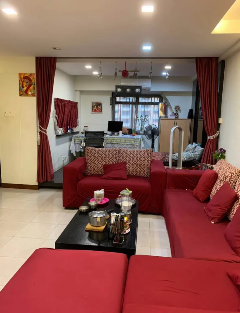 Blk 988B JURONG WEST ST 93 image 1 of 4