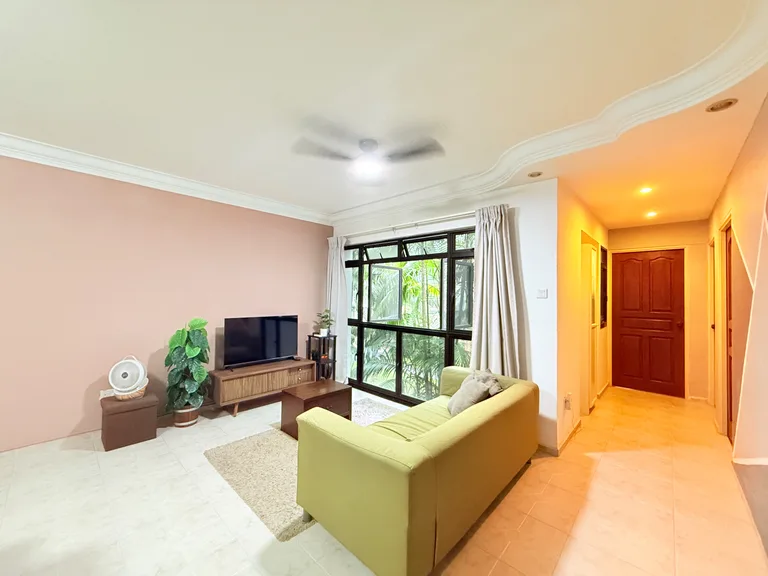Blk 324D SENGKANG EAST WAY image 1 of 10