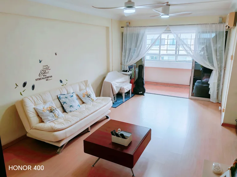 Blk 612 CHOA CHU KANG ST 62 image 1 of 10
