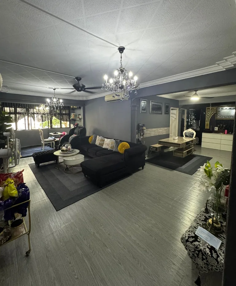 Blk 10 MARSILING DR image 1 of 10