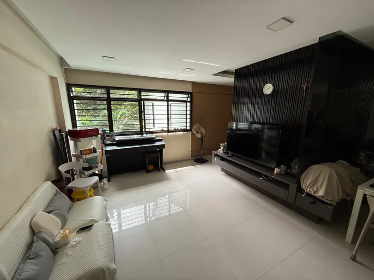 Blk 684D CHOA CHU KANG CRES image 1 of 8