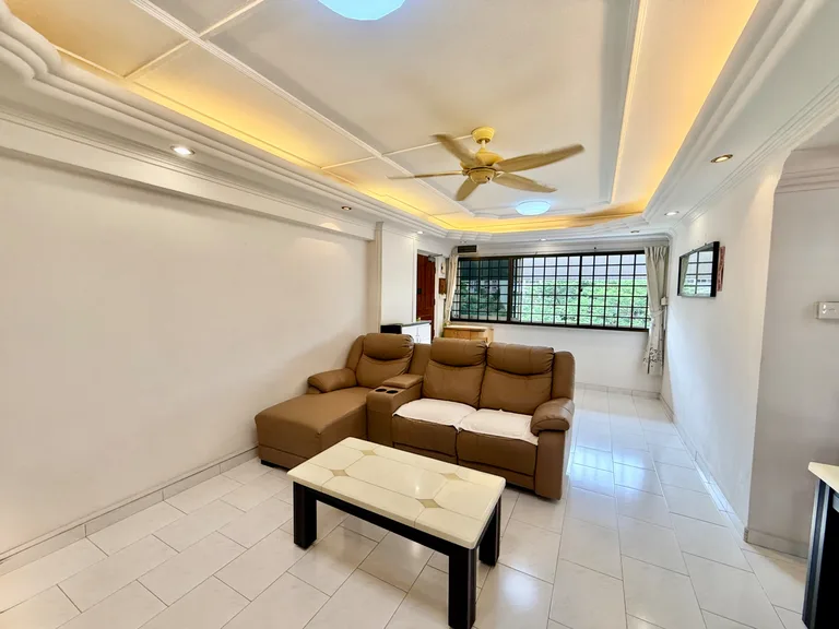Blk 486 PASIR RIS DR 4 image 1 of 9