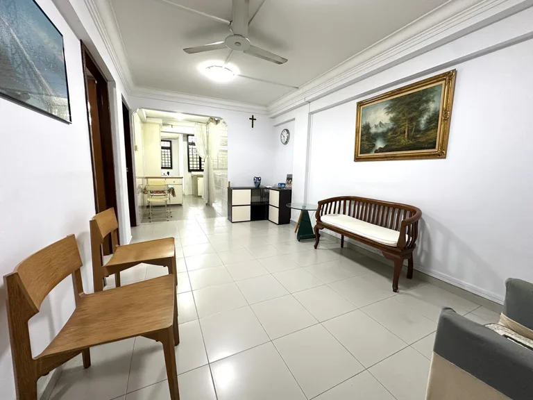 Blk 92 C'WEALTH DR image 1 of 10
