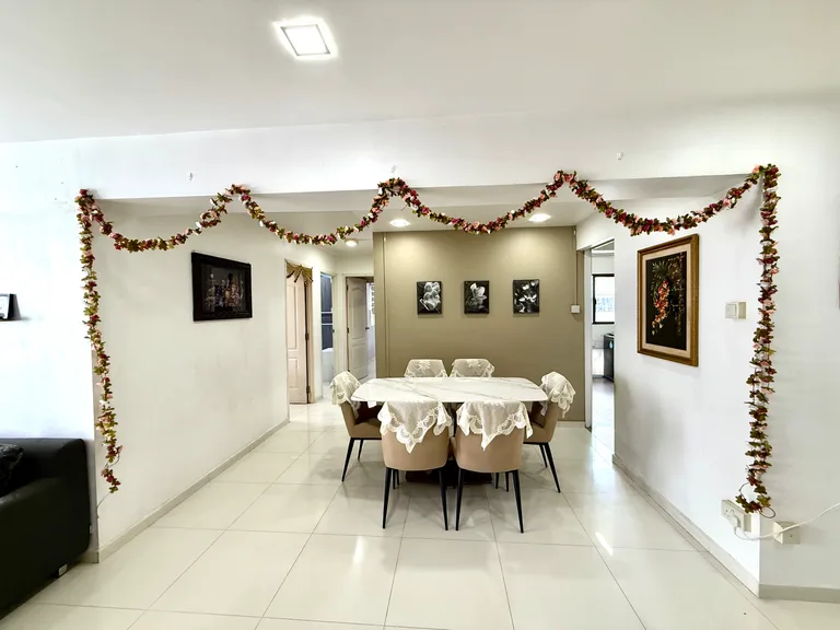 Blk 291A BT BATOK ST 24 image 1 of 10