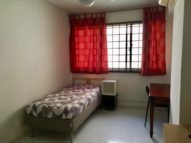 Blk 271 BISHAN ST 24 image 1 of 10