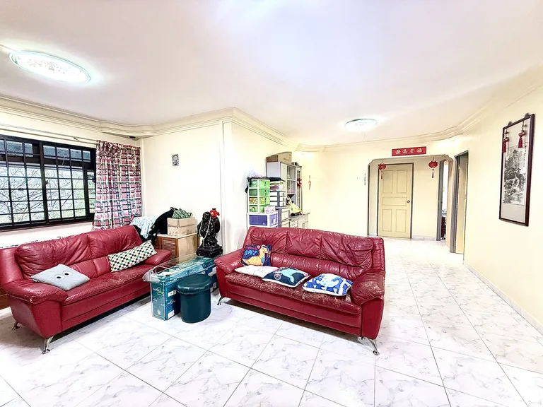 Blk 613 WOODLANDS AVE 4 image 1 of 10