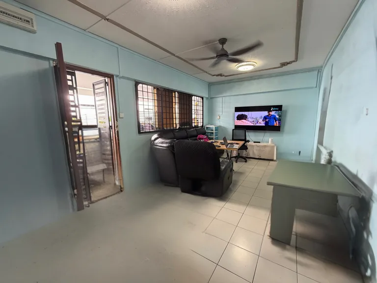 Blk 240 BT PANJANG RING RD image 1 of 6