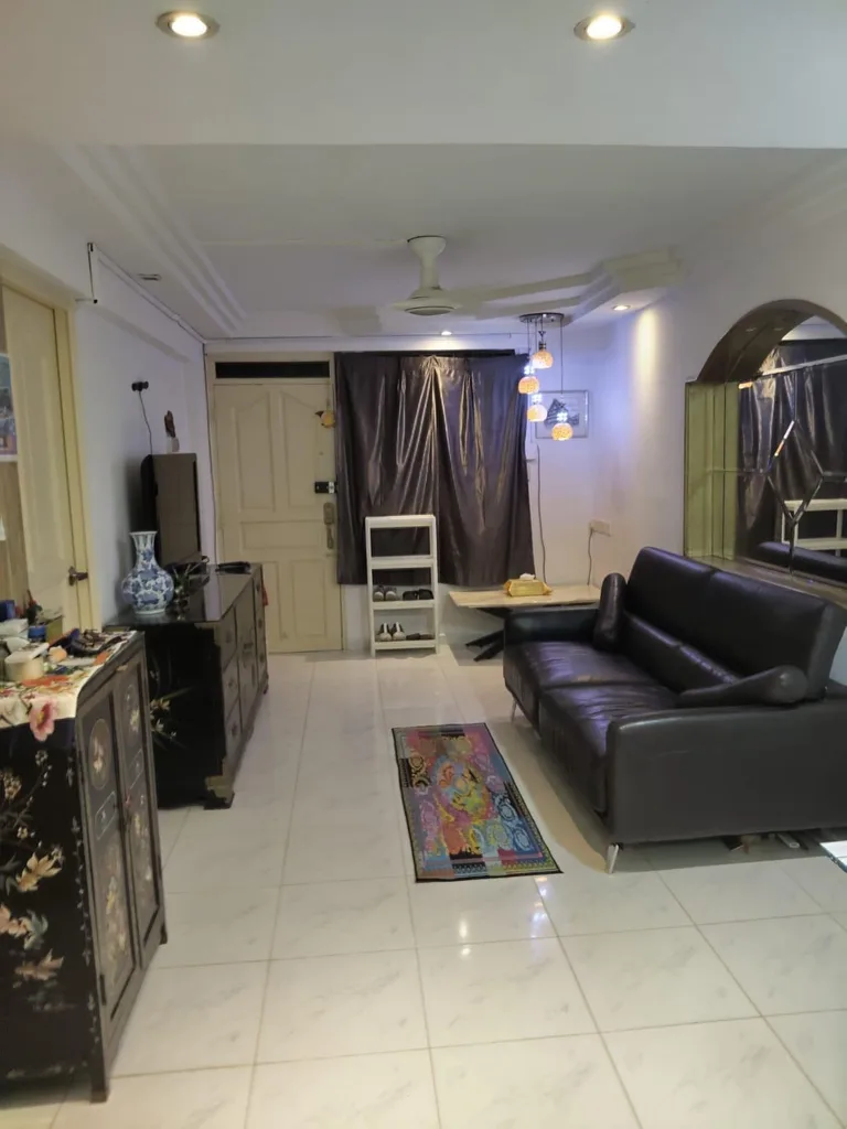 Blk 37 JLN RUMAH TINGGI image 1 of 6