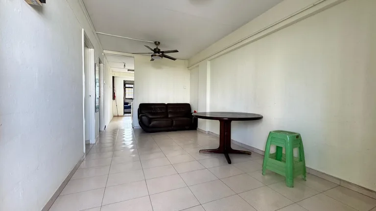 Blk 73 LOR 4 TOA PAYOH image 1 of 5