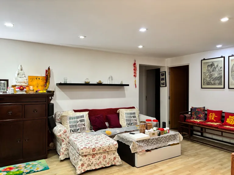 Blk 412 C'WEALTH AVE WEST image 1 of 9