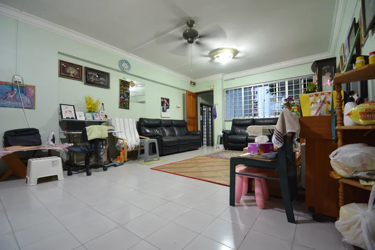 Blk 263 TAMPINES ST 21 image 1 of 6