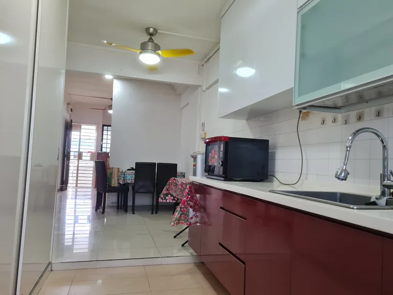 Blk 742 YISHUN AVE 5 image 1 of 10