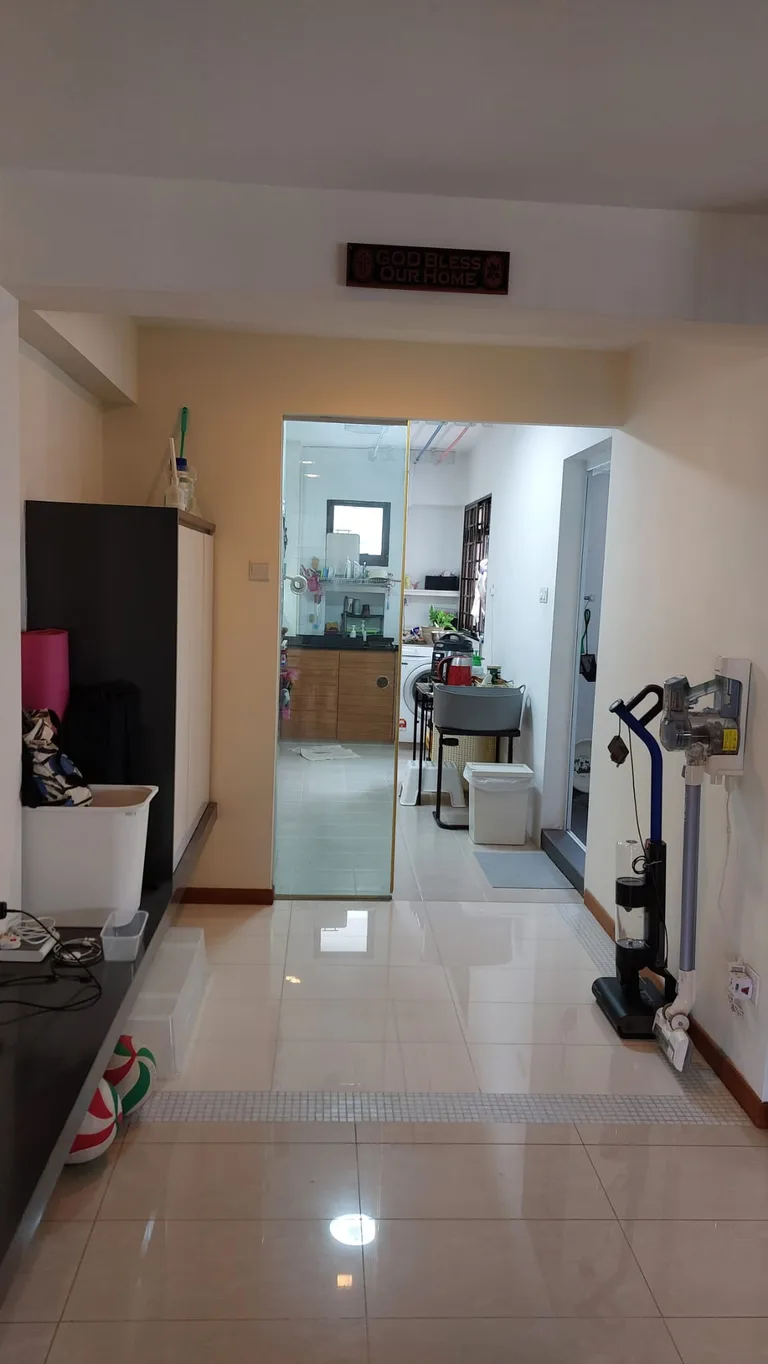 Blk 623 SENJA RD image 1 of 8